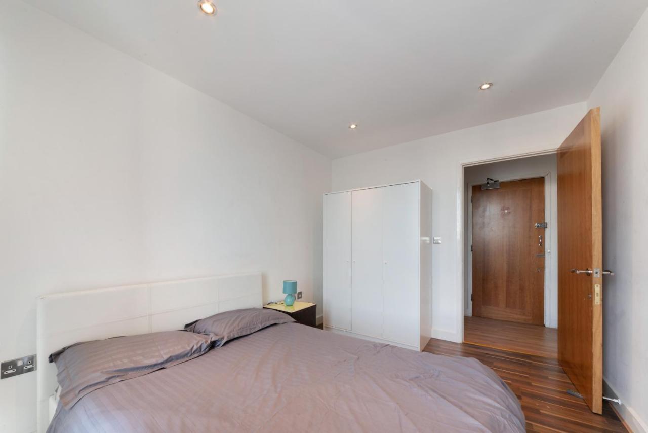 Excel 3 Bedroom Apartment Near City Airport And O2 Arena London Kültér fotó