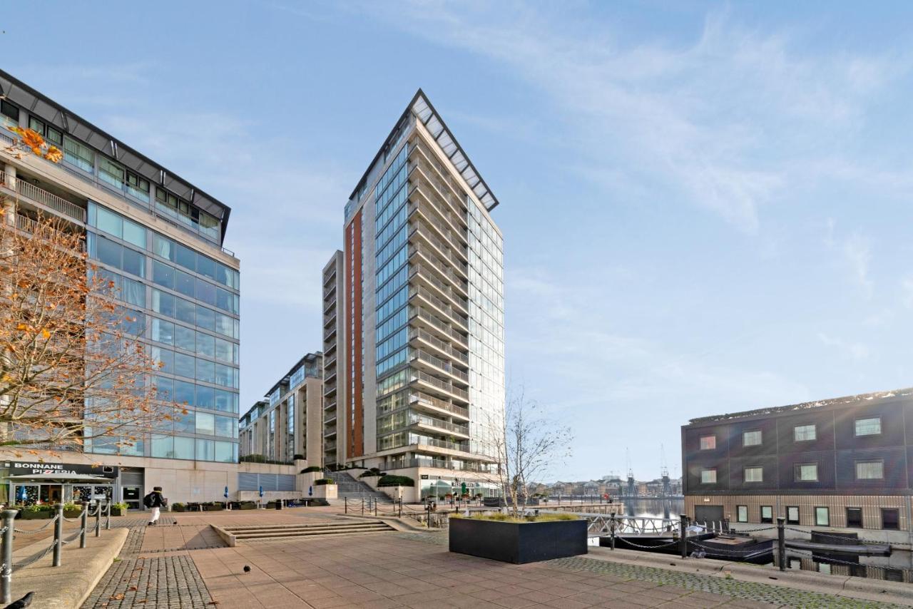Excel 3 Bedroom Apartment Near City Airport And O2 Arena London Kültér fotó